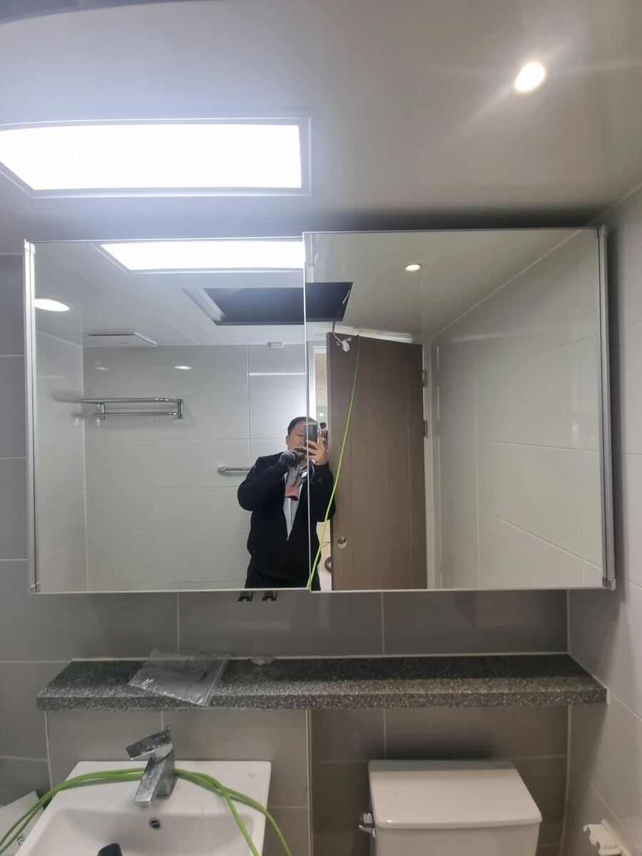 은평구 진관동 욕실장 거울 교체 시공 후 모습
